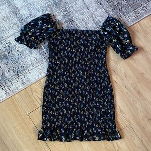 We’re all pretty girls Floral Puff Sleeve Dress size Small